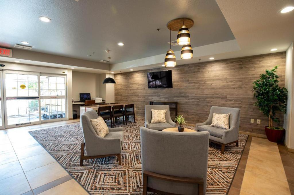Candlewood Suites Saint Joseph By Ihg Exteriér fotografie