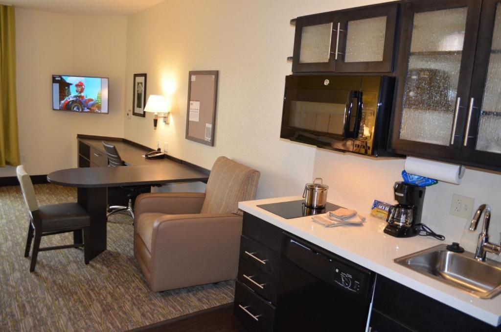 Candlewood Suites Saint Joseph By Ihg Exteriér fotografie