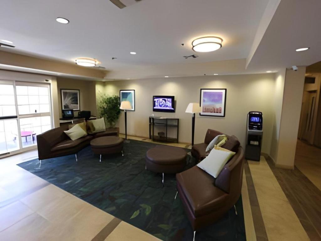 Candlewood Suites Saint Joseph By Ihg Exteriér fotografie