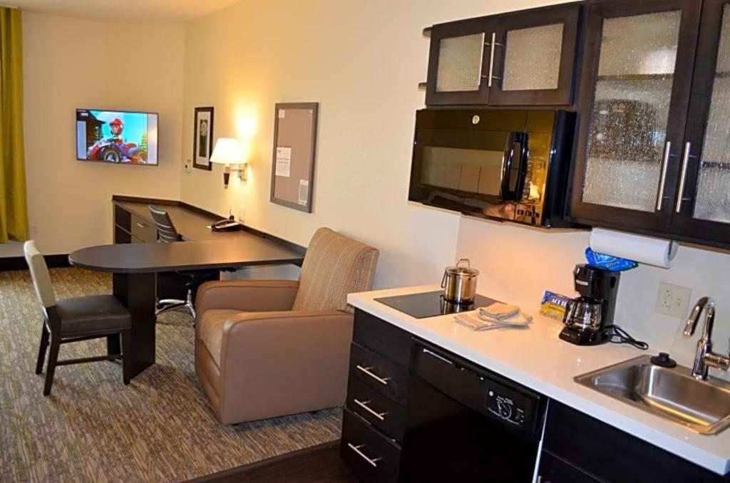 Candlewood Suites Saint Joseph By Ihg Exteriér fotografie